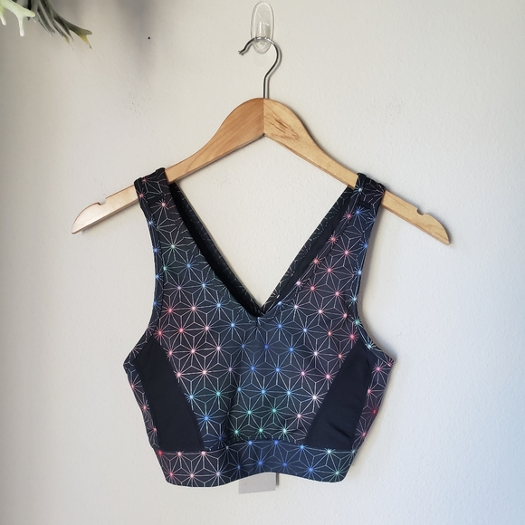 ❗SOLD ❗65% OFF SALE Avocado | Sports Bra & Capri Set - Picture 2 of 16